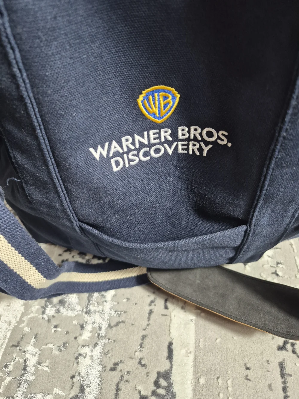 Warner Bros. Studio Discovery canvas utility bag blue RARE💥 Official Duffle Bag